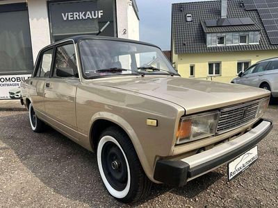Gebraucht Lada Nova 65 PS (47 kW) 1983 Gold Limousine