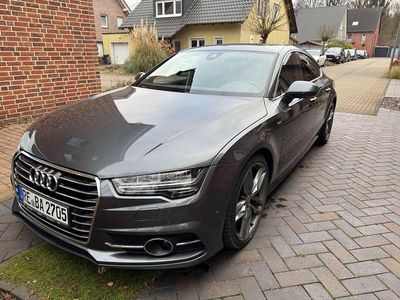 Grau Gebraucht 2014 Audi A7 Sportback Sport Kleinwagen | 21.000 € (Etwas zu teuer)