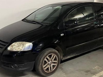 Gebraucht VW Fox 89 PS (65 kW) 2006 Schwarz Kleinwagen