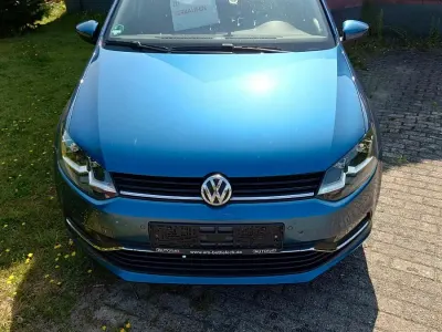 Gebraucht VW Polo Allstar 90 PS (66 kW) 2016 Blau Coupé