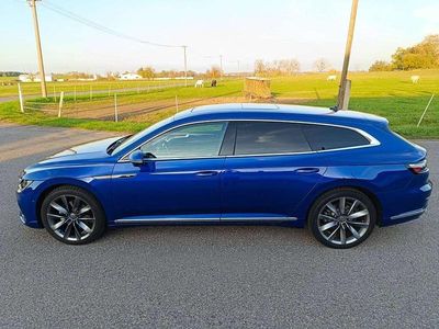 Gebraucht VW Arteon R-line 218 PS (160 kW) 2023 Blau Kombi