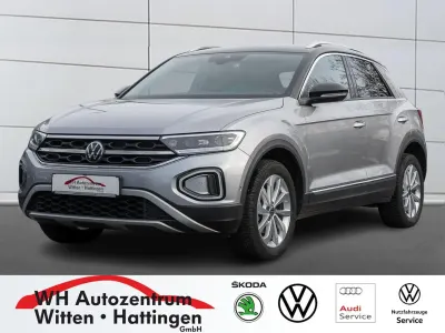 Second-hand VW T-Roc Style 110 CP (80 kW) 2023 Argintiu SUV