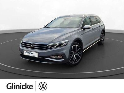 Gebraucht VW Passat Alltrack 200 PS (147 kW) 2023 Mondsteingrau Kombi