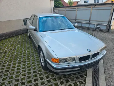Gebraucht BMW 728 193 PS (141 kW) 2000 Silber Limousine