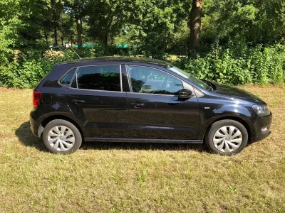 Gebraucht VW Polo Life 90 PS (66 kW) 2013 Schwarz Kleinwagen