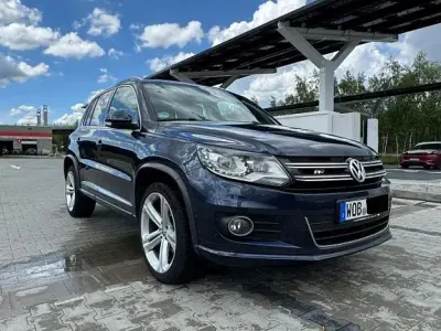 Gebraucht VW Tiguan LOUNGE 150 PS (110 kW) 2016 Blau SUV