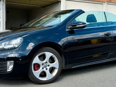 Gebraucht VW Golf Cabriolet GTI 211 PS (155 kW) 2013 Schwarz Cabrio