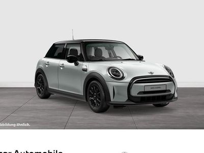 Silber Gebraucht 2023 Mini Cooper Clubman Classic Kombi | 21.790 € (Superpreis)