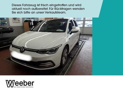 Gebraucht VW Golf VIII Style 150 PS (110 kW) 2023 Pure white Limousine