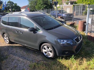 Gebraucht Seat Alhambra XCELLENCE 150 PS (110 kW) 2019 Grau Van / Kleinbus