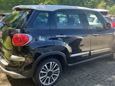 Gebraucht Fiat 500L Cross 120 PS (88 kW) 2017 Colore esternocinema schwarz Van / Kleinbus