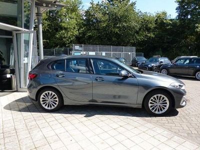 Second-hand BMW 118 Luxury Line 140 CP (102 kW) 2020 Gri Hatchback