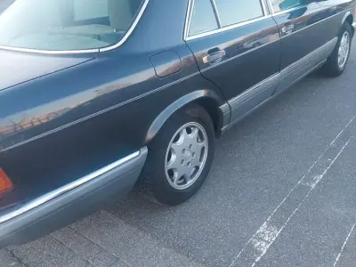 Second-hand Mercedes 300 SE 179 CP (131 kW) 1998 Negru Berlinǎ