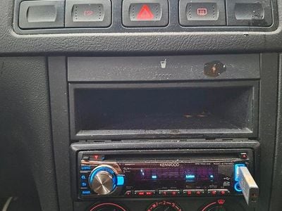 Gebraucht VW Golf IV 75 PS (55 kW) 2003 Silber Limousine