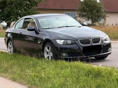 Gebraucht BMW 325 Cabriolet 218 PS (160 kW) 2008 Schwarz Cabrio
