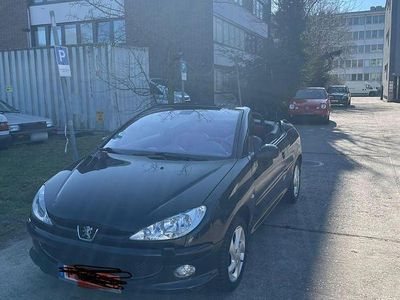 Usata Peugeot 206 CC Roland Garros 136 CV (100 kW) 2004 Nero Cabrio
