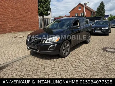 Gebraucht Volvo XC60 163 PS (119 kW) 2011 Schwarz SUV