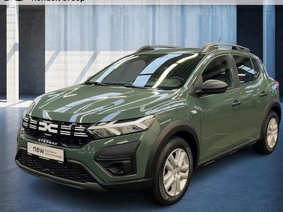 Gebraucht Dacia Sandero Essentiel 101 PS (74 kW) 2024 Grau Limousine