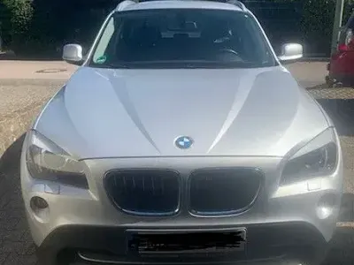 Second-hand BMW X1 177 CP (130 kW) 2011 Argintiu SUV