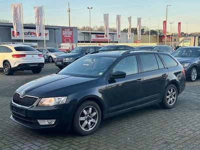 Gebraucht Skoda Octavia Ambition 105 PS (77 kW) 2014 Schwarz Kleinwagen