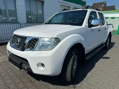 Gebraucht Nissan Navara 231 PS (169 kW) 2015 Weiß Pickup