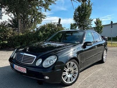 Mercedes E200