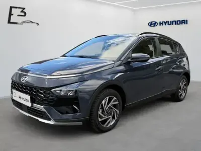 Gebraucht Hyundai Bayon Trend 101 PS (74 kW) 2024 Aurora grey / met SUV