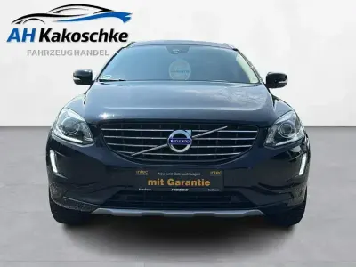 Gebraucht Volvo XC60 Summum 220 PS (161 kW) 2016 Schwarz SUV