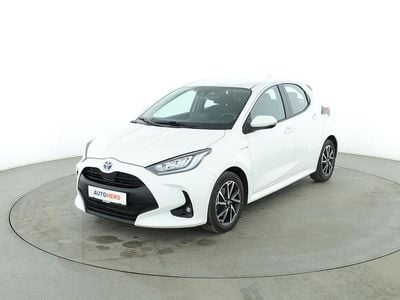 Gebraucht Toyota Yaris Hybrid Club 2021 Weiß Kleinwagen