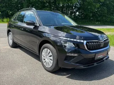 Neu Skoda Kamiq Essence 116 PS (85 kW) 2026 Schwarz SUV