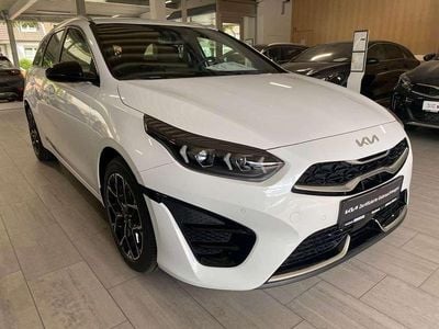 Neu Kia Ceed Sportswagon GT-Line 140 PS (102 kW) 2025 Weiß Kombi