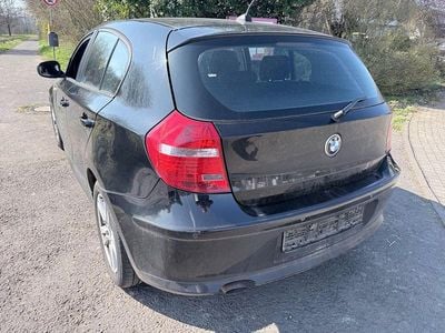 Gebraucht BMW 118 Advantage 143 PS (105 kW) 2010 Schwarz Kleinwagen