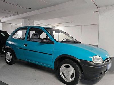 Second-hand Opel Corsa 45 CP (33 kW) 1994 Albastru Hatchback