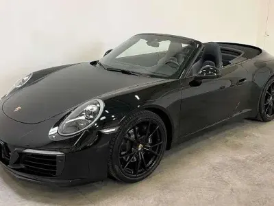 Gebraucht Porsche 911 Carrera Cabriolet 370 PS (272 kW) 2017 Schwarz Cabrio