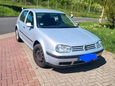 VW Golf IV