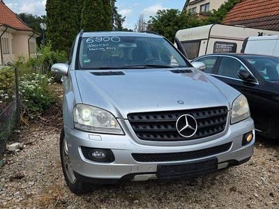 Mercedes ML320