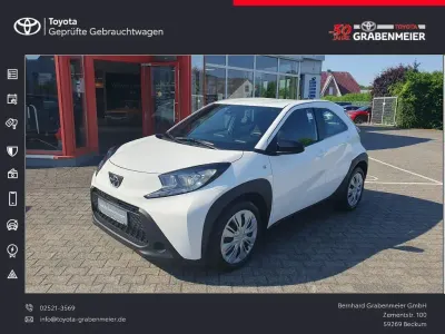 Gebraucht Toyota Aygo X X-play 72 PS (52 kW) 2025 Weiß SUV