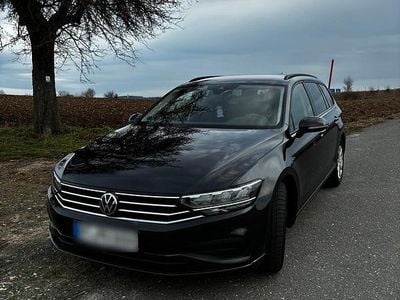 Gebraucht VW Passat 150 PS (110 kW) 2023 Kombi
