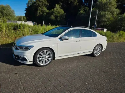 Gebraucht VW Passat Highline 190 PS (139 kW) 2017 Weiß Limousine