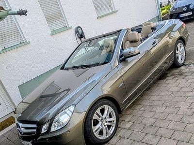 Mercedes E200