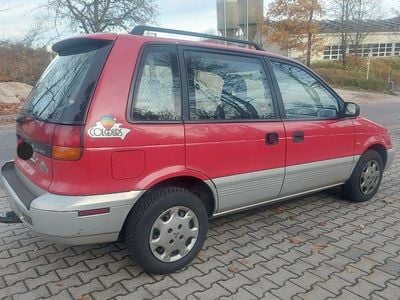 Rot Gebraucht 1996 Mitsubishi Space Runner Van / Kleinbus | 2.400 €