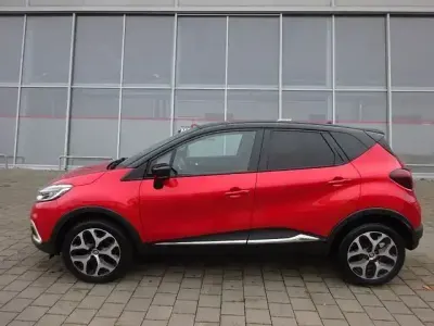 Używany Renault Captur Crossborder 118 KM (86 kW) 2017 Czarny SUV