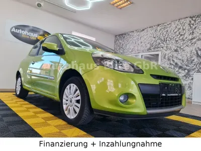 Occasion Renault Clio III Dynamique 75 ch (55 kW) 2010 Vert