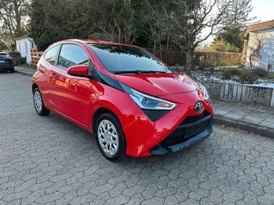 gebraucht Toyota Aygo (X) 1,0-l-VVT-i x-play x-shift