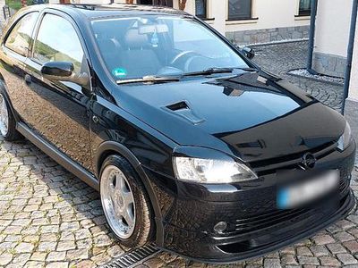 Usado Opel Corsa Sport 90 HP (66 kW) 2002 Preto Citadino