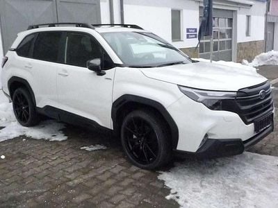 Neu Subaru Forester Exclusive+ 136 PS (100 kW) 2025 Crystal white pearl SUV