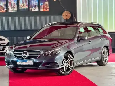 Gebraucht Mercedes E500 408 PS (300 kW) 2013 Tenoritgrau Kombi