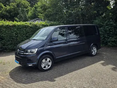 Gebraucht VW Multivan Comfortline 150 PS (110 kW) 2018 Blau Van / Kleinbus