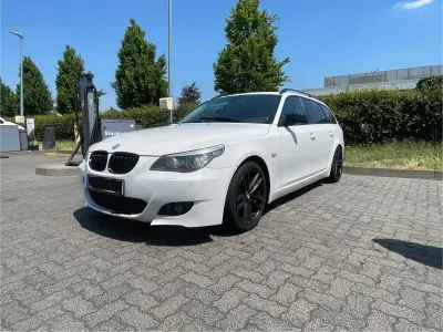Gebraucht BMW 530 Shadowline 235 PS (172 kW) 2008 Weiß Kombi