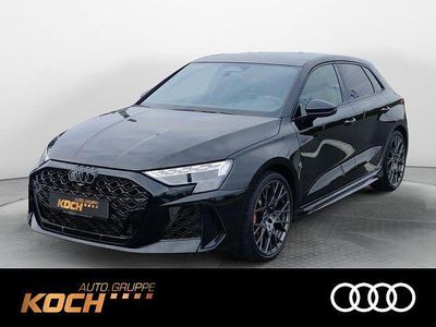 Neu Audi RS3 Sport 400 PS (294 kW) 2026 Schwarz Limousine